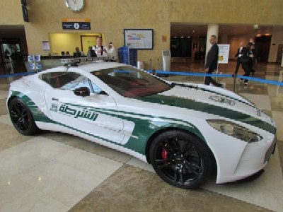 dubai police Bugatti Veyron